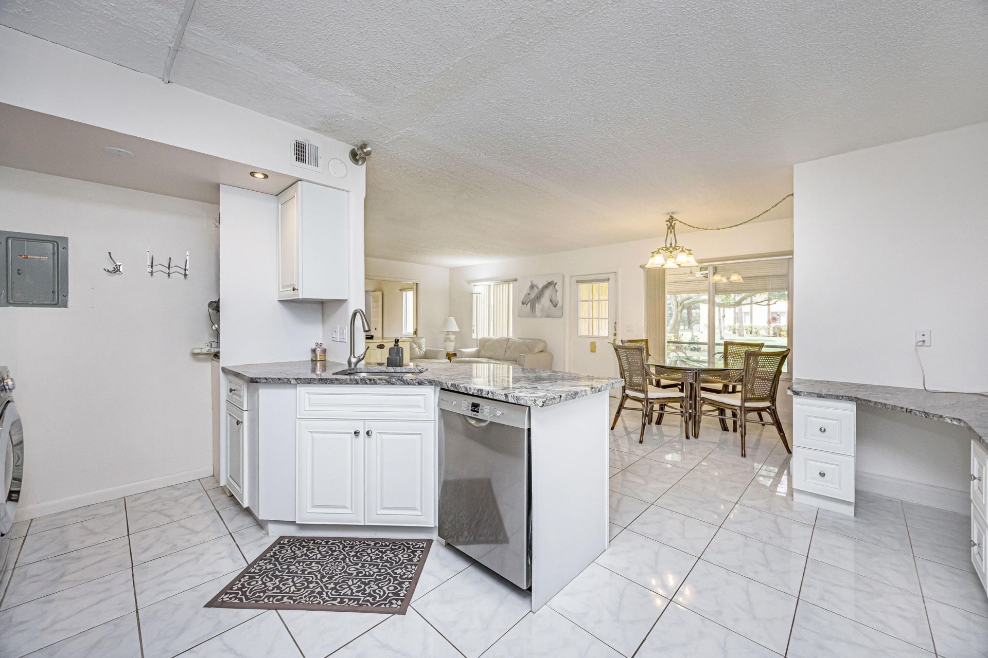 311 Pine Ridge Circle, Unit B-1, Greenacres, FL 33463 Photo