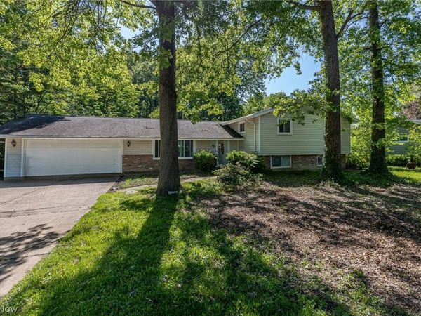 7711 King Memorial Road , Mentor, OH 44060