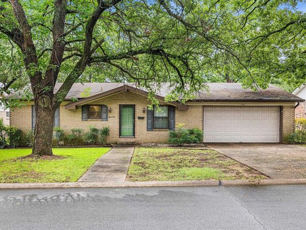 302 Longfield Avenue , Sherwood, AR 72120
