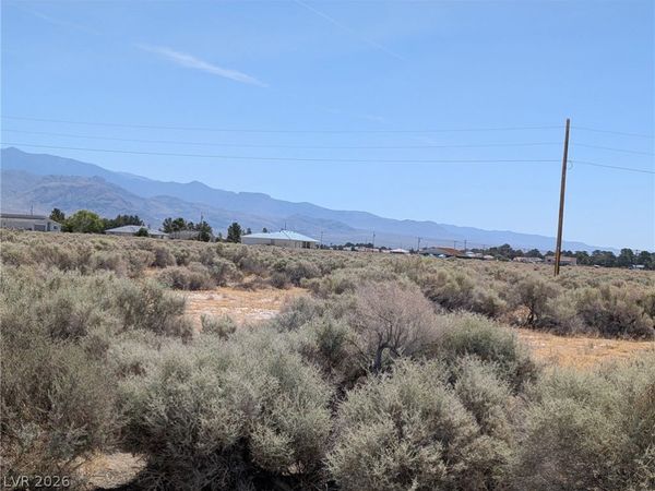 2601 Olvido Avenue , Pahrump, NV 89048