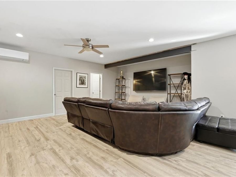 Property Image 54