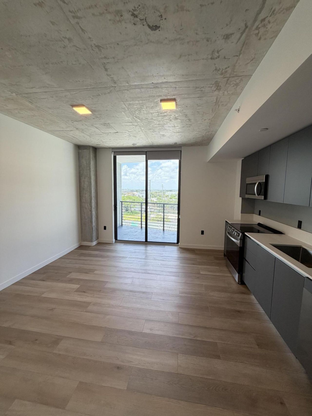 307 SW 5th, Unit 901, Fort Lauderdale, FL 33315 Photo