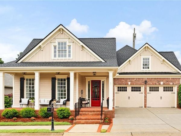 267 Somerset Circle, Woodstock, GA 30189