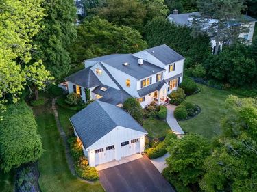326 LINDSEY DRIVE, BERWYN, PA 19312