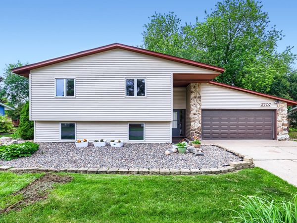 2707 Croixwood Boulevard, Stillwater, MN 55082