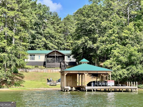321 Barbara Point Road, Sparta, GA 31087