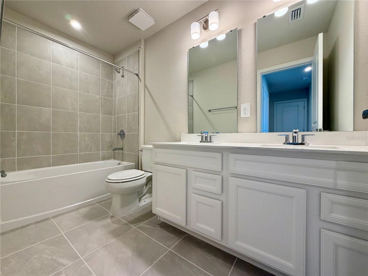 12326 Amber Creek Circle , Lakewood Ranch, FL 34211 Photo