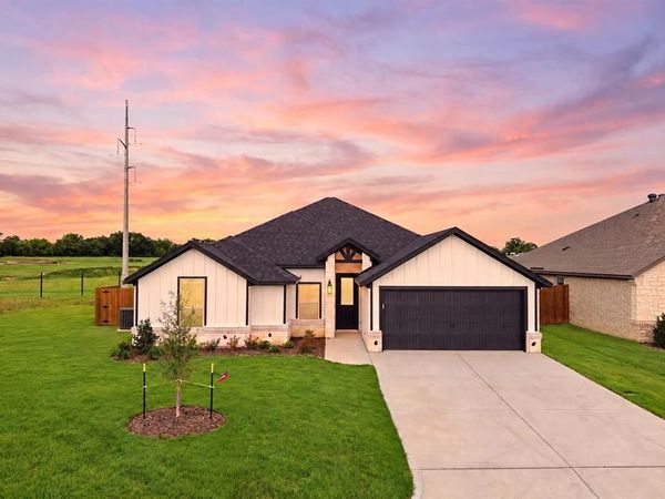 1600 Oleander Drive, Tolar, TX 76476