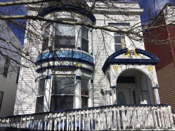 131 6th Avenue, Unit 1, Troy, NY 12180