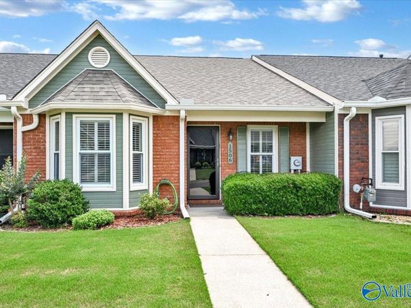 1506 Clairmont Drive SW, Decatur, AL 35603