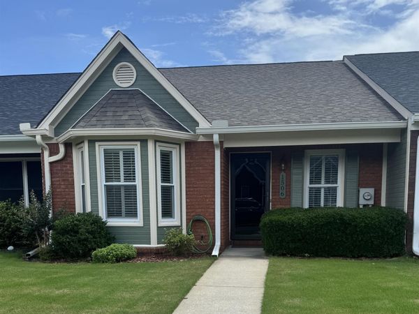 1506 Clairmont Drive SW, Decatur, AL 35603