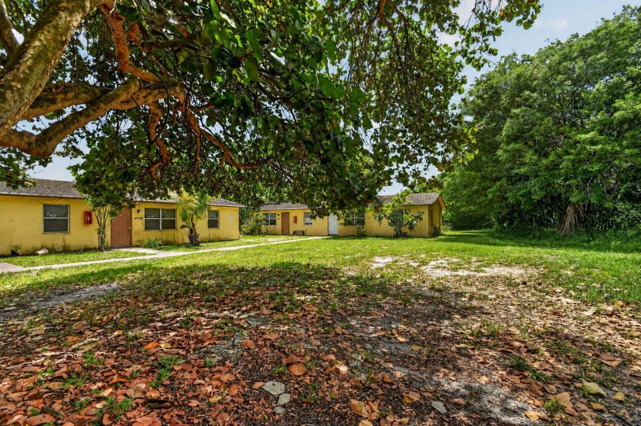 4537 Coconut Road, Lake Worth, FL 33461 Photo