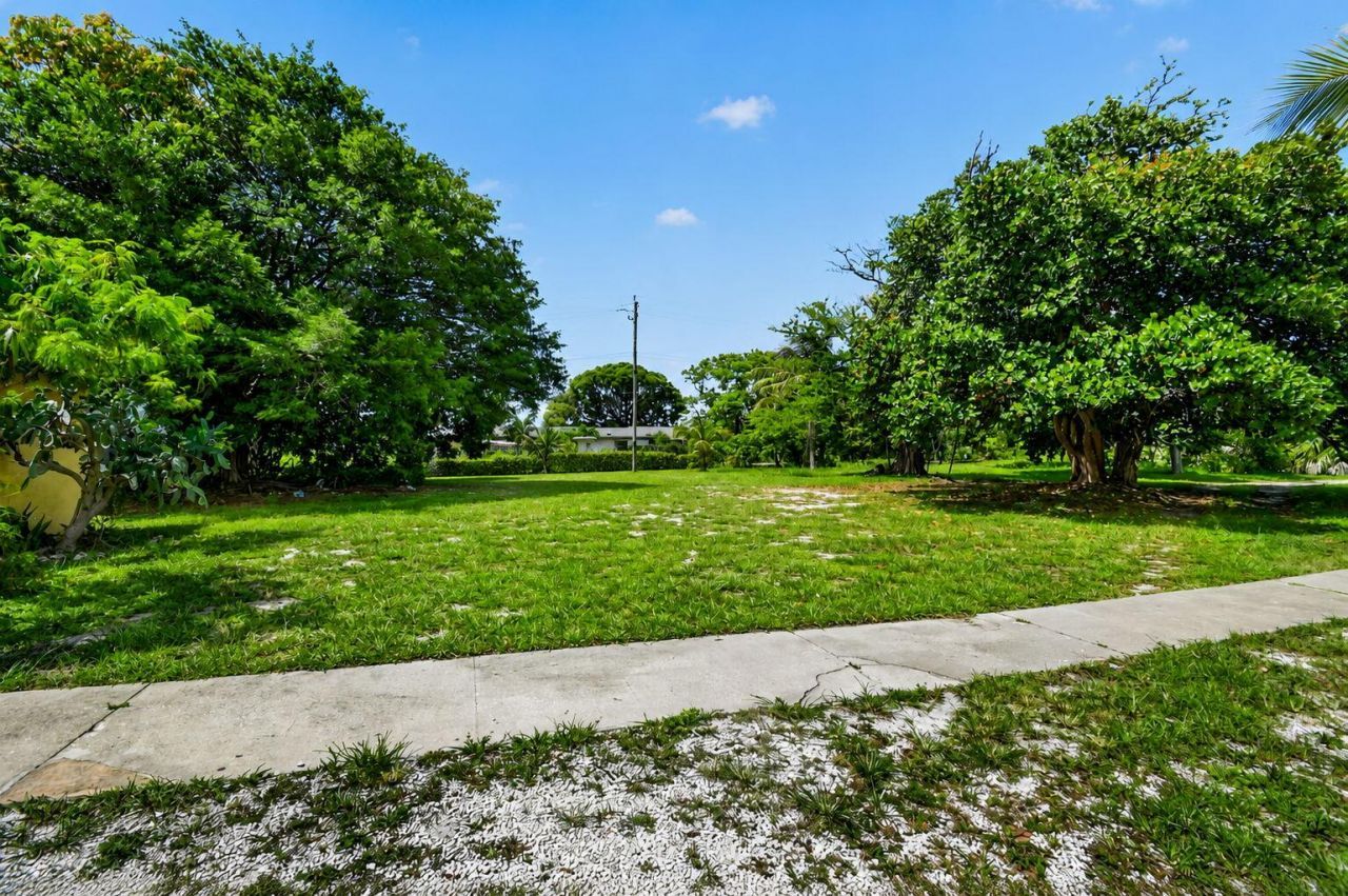 4537 Coconut Road, Lake Worth, FL 33461 Photo