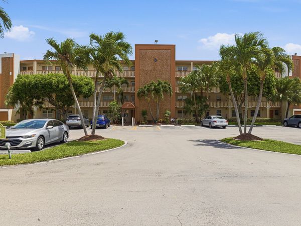 1025 Newcastle B, Unit 1025, Boca Raton, FL 33434