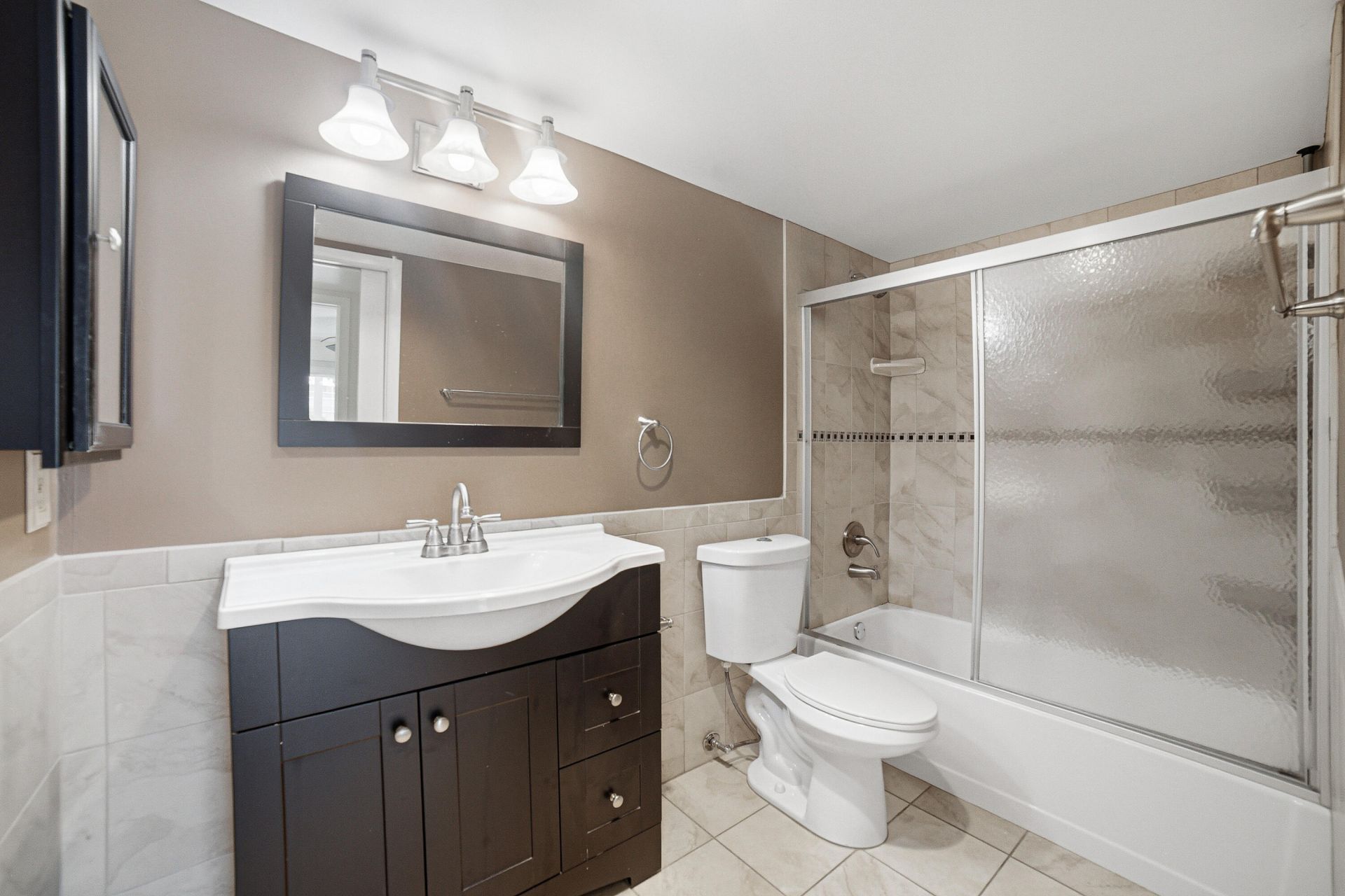 1025 Newcastle B, Unit 1025, Boca Raton, FL 33434 Photo