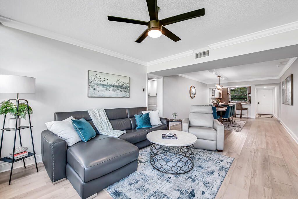3710 Whitehall Drive, Unit 105, West Palm Beach, FL 33401 Photo