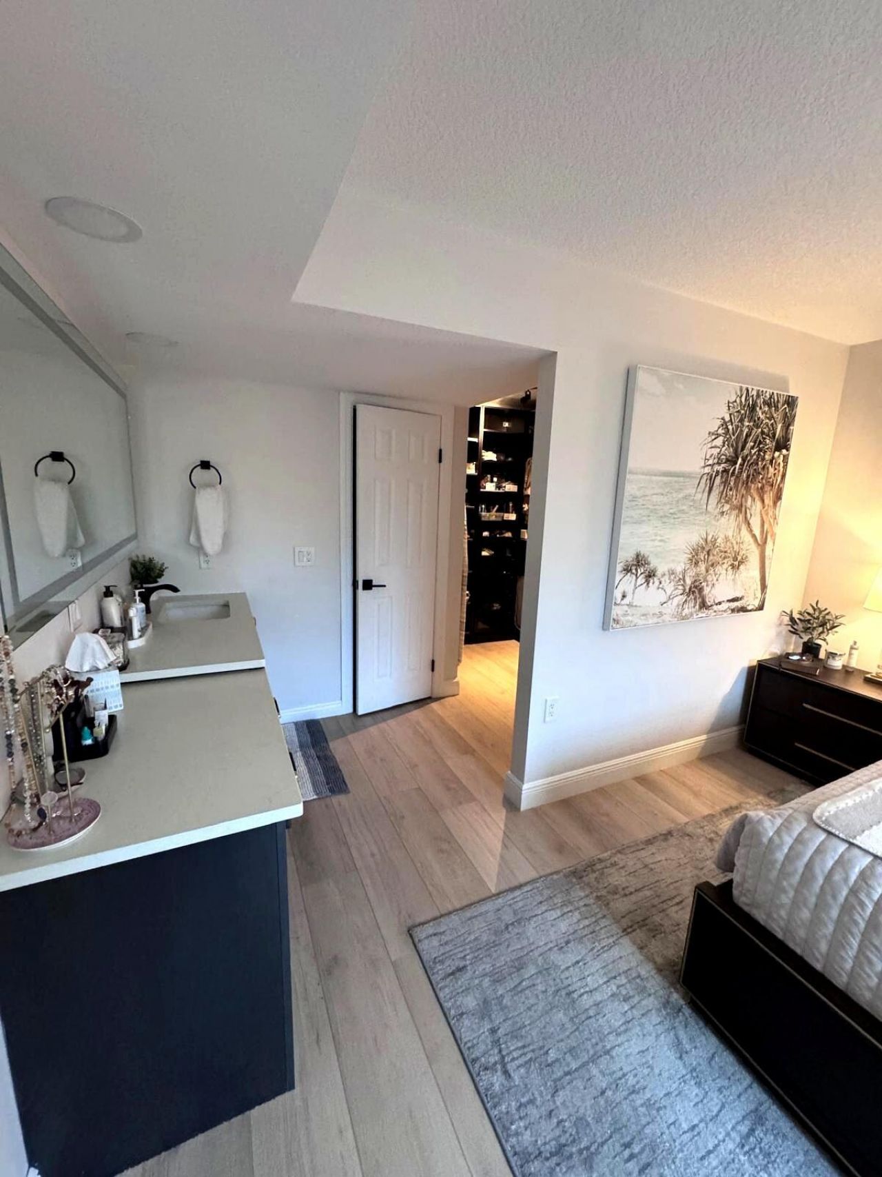 3710 Whitehall Drive, Unit 105, West Palm Beach, FL 33401 Photo