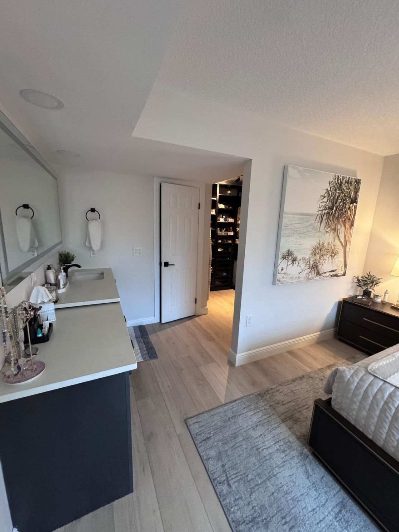 3710 Whitehall Drive, Unit 105, West Palm Beach, FL 33401 Photo