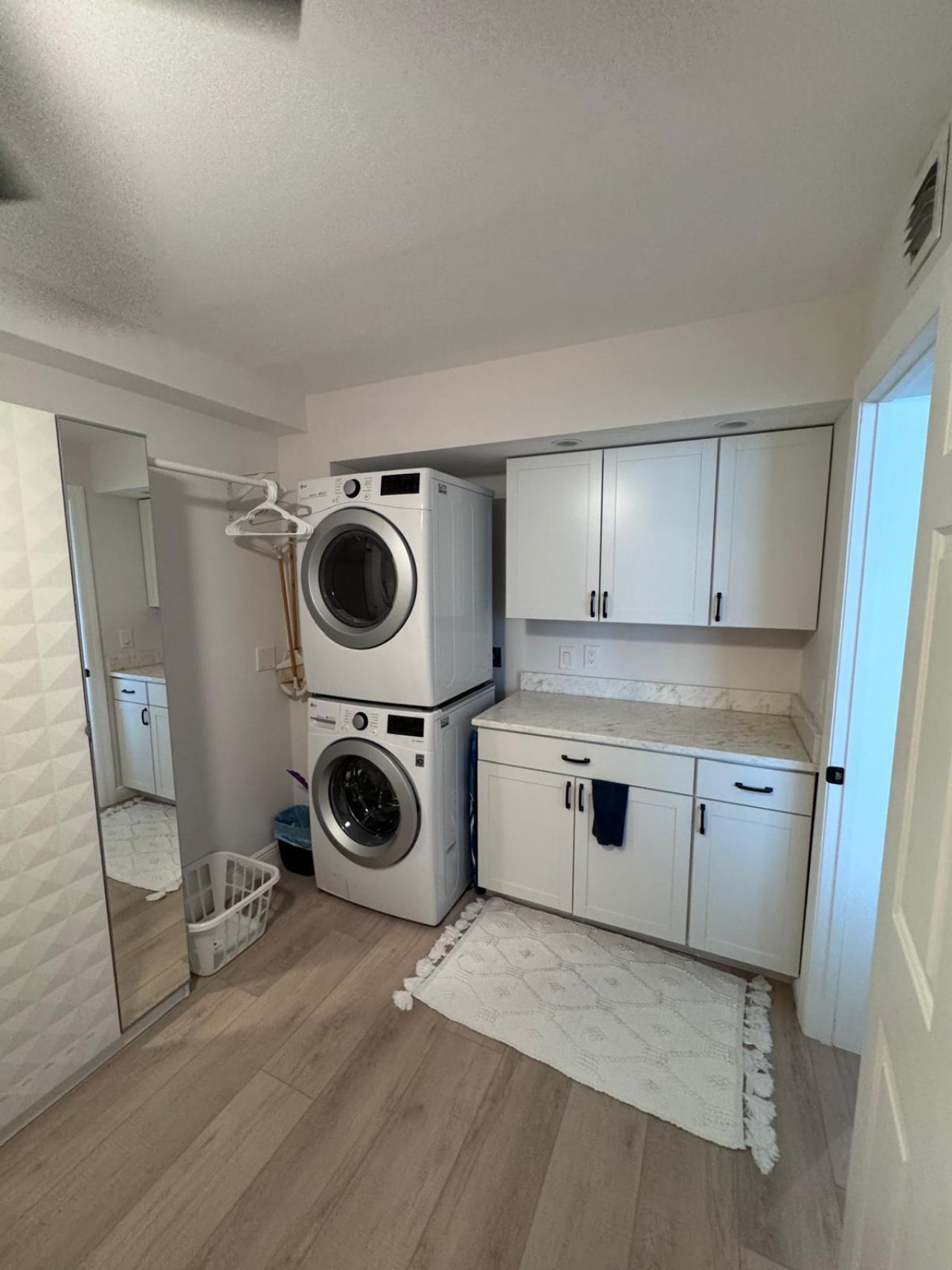 3710 Whitehall Drive, Unit 105, West Palm Beach, FL 33401 Photo