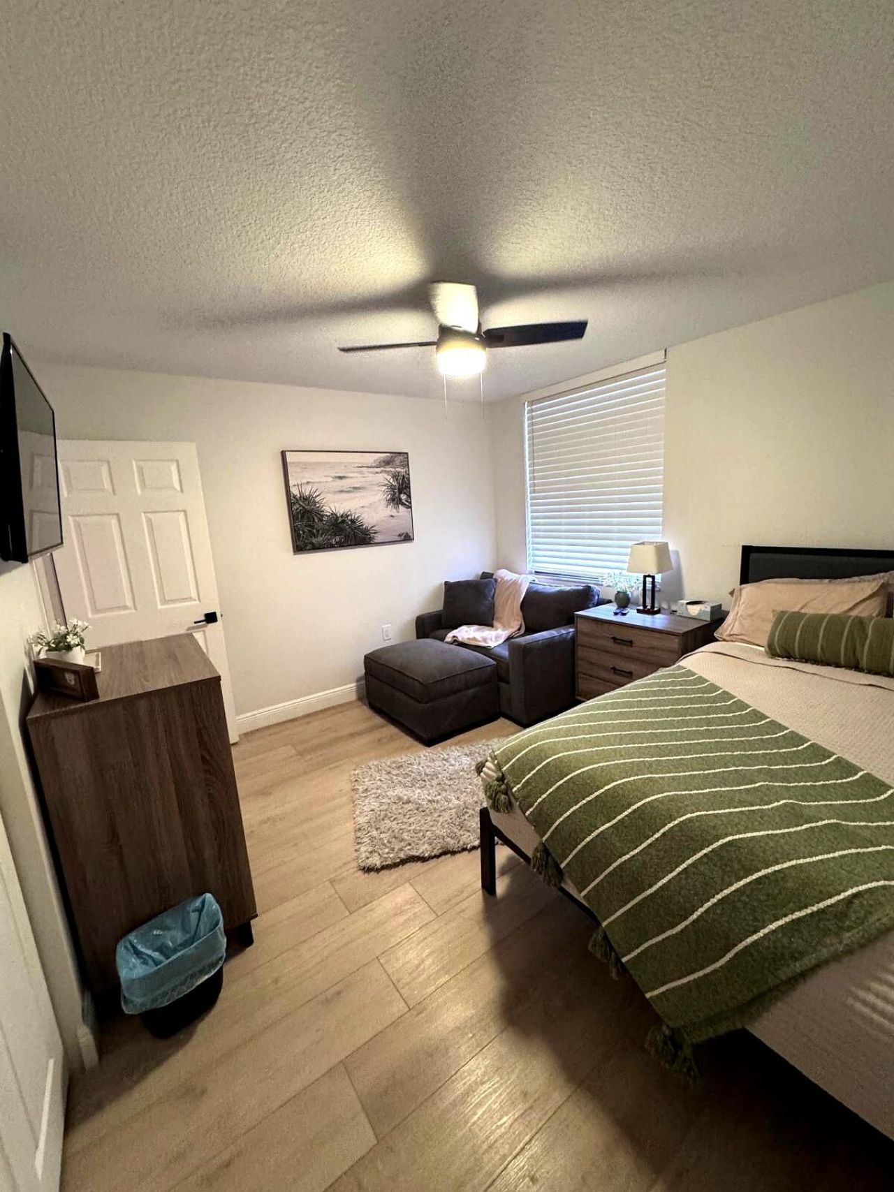 3710 Whitehall Drive, Unit 105, West Palm Beach, FL 33401 Photo