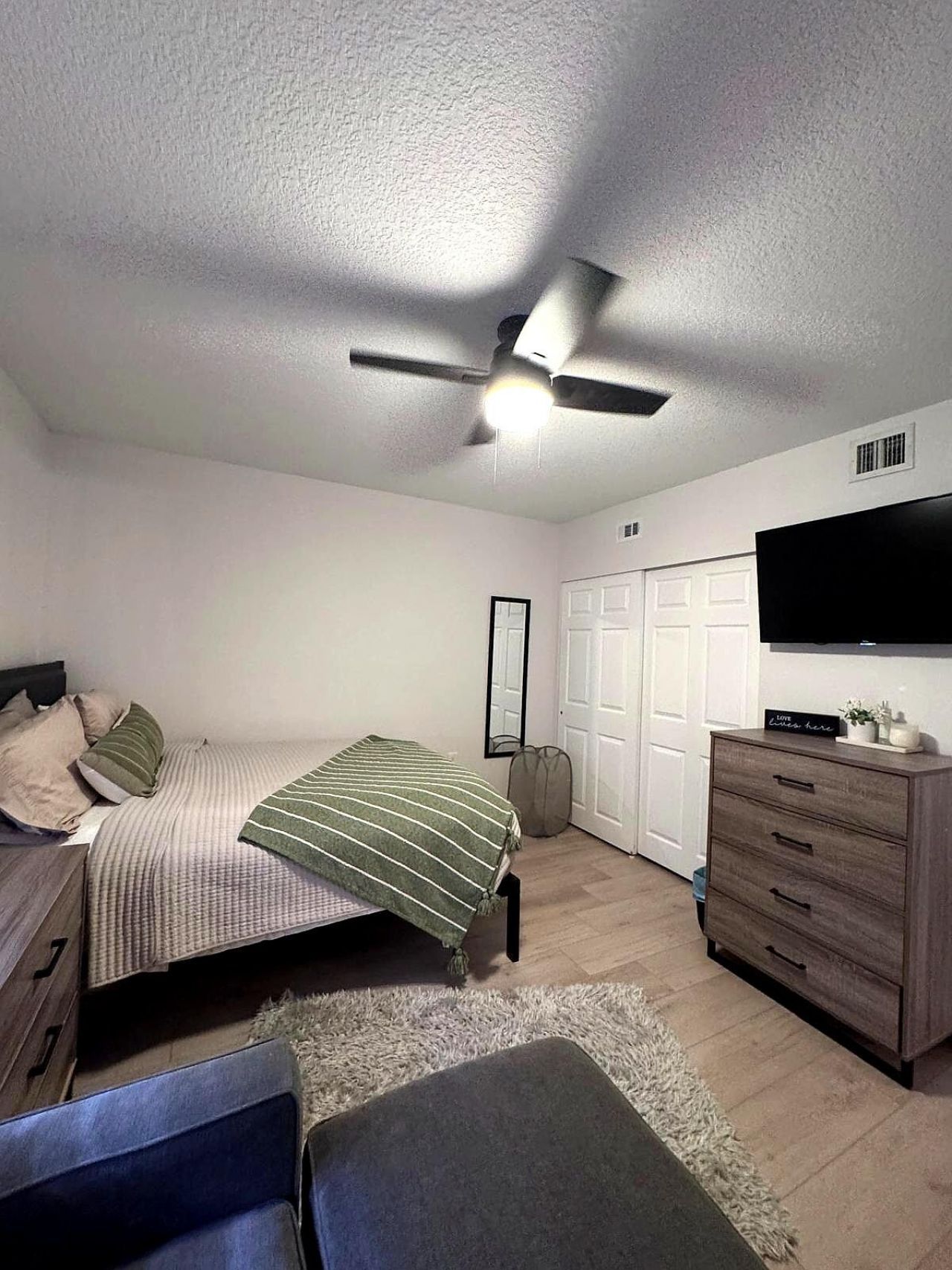 3710 Whitehall Drive, Unit 105, West Palm Beach, FL 33401 Photo