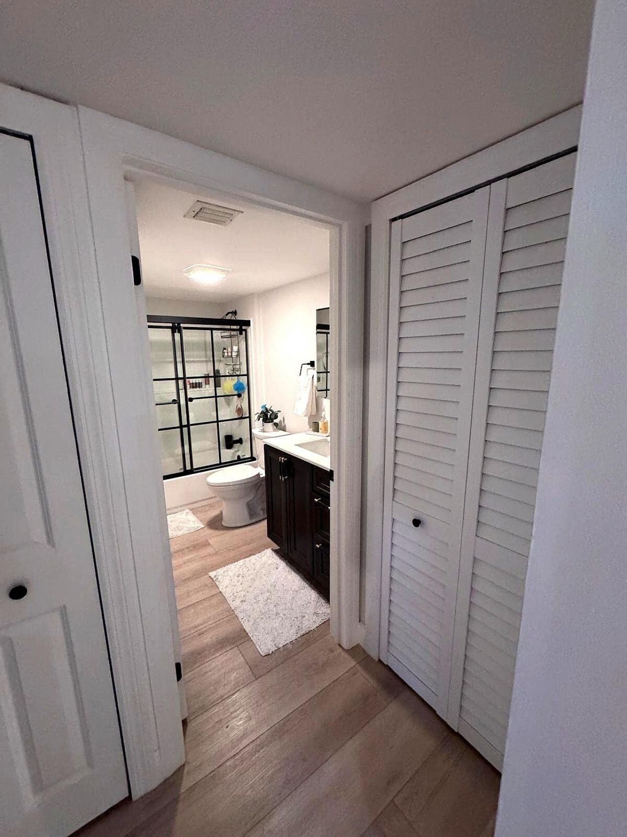 3710 Whitehall Drive, Unit 105, West Palm Beach, FL 33401 Photo