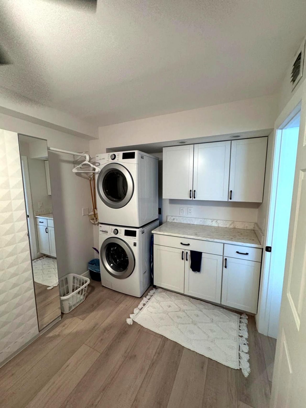 3710 Whitehall Drive, Unit 105, West Palm Beach, FL 33401 Photo