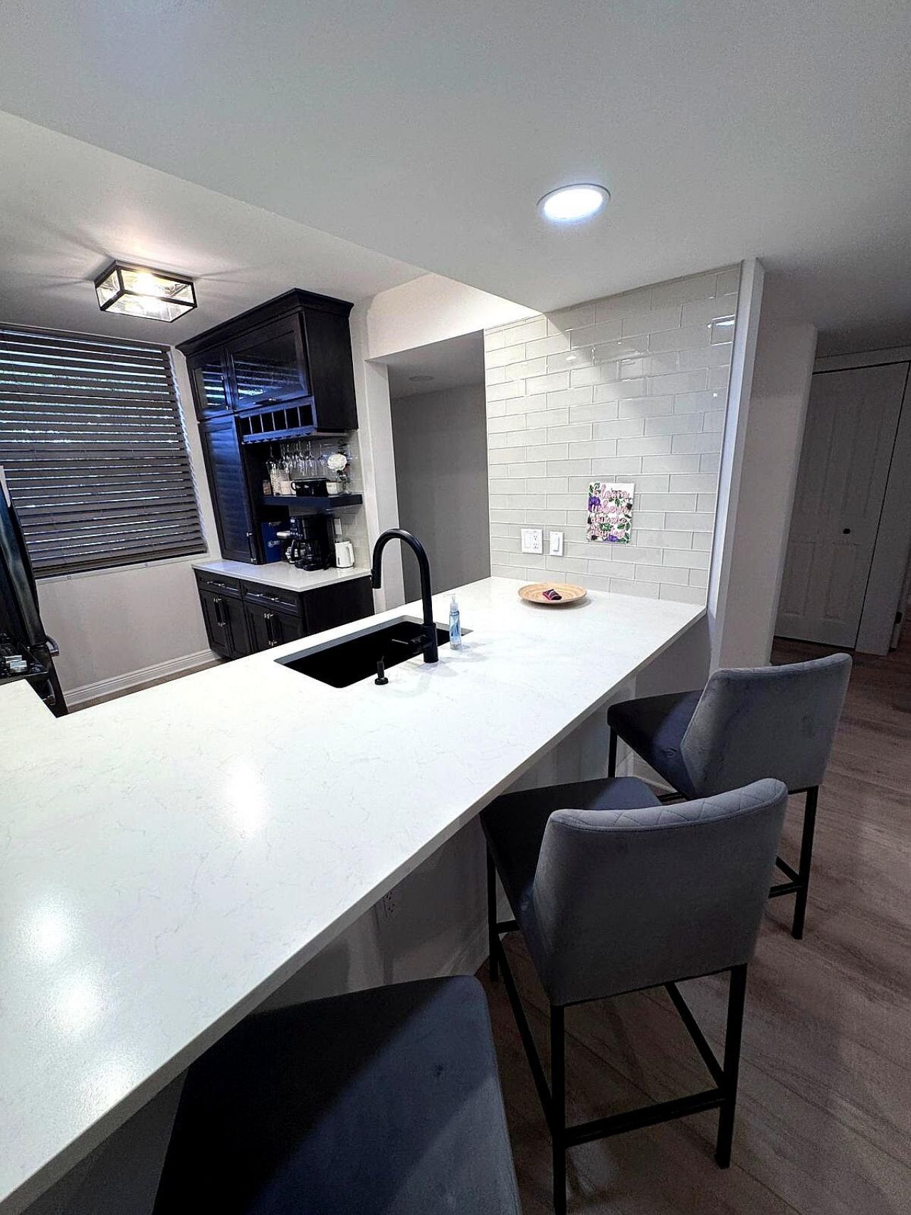 3710 Whitehall Drive, Unit 105, West Palm Beach, FL 33401 Photo