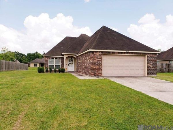 14364 Summerset Dr, Gonzales, LA 70737