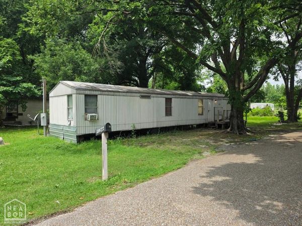 902 Union Avenue W, Wynne, AR 72396