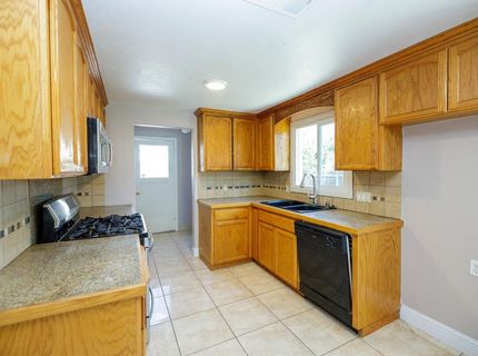 825 Wheatley Ave, Modesto, CA 95351 Photo
