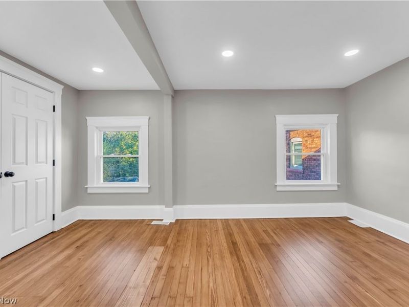 12206 Detroit Avenue, Lakewood, OH 44107 Photo 21