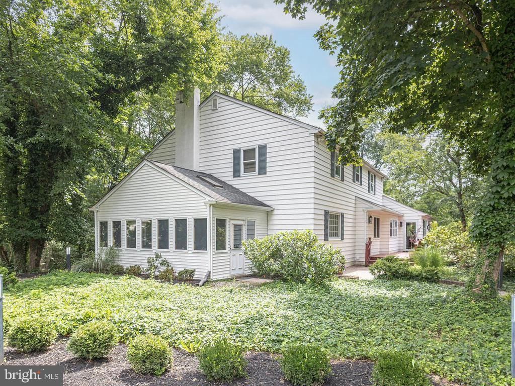 856 Gainsway Road, Yardley, PA 19067 Main Photo