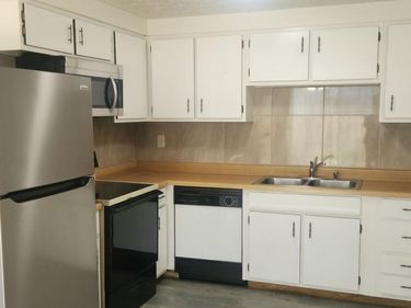 3812 Charbonnett Court, Unit 4E, Columbus, OH 43232