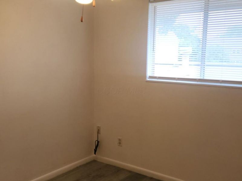 3812 Charbonnett Court, Unit 4E, Columbus, OH 43232 Photo 21
