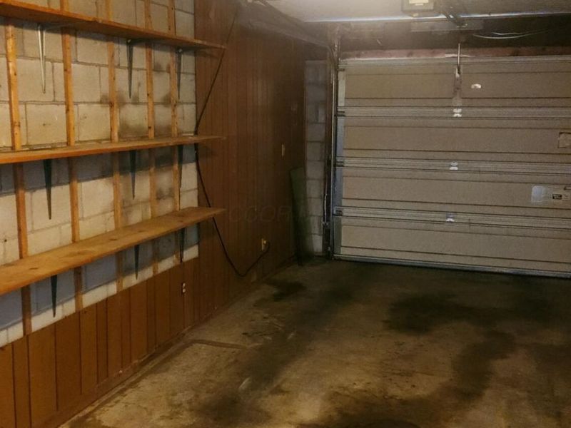 3812 Charbonnett Court, Unit 4E, Columbus, OH 43232 Photo 31