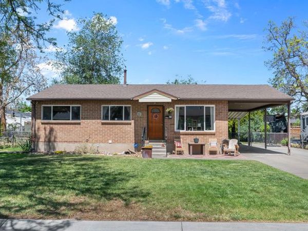 9902 POPPY LN , Sandy, UT 84094
