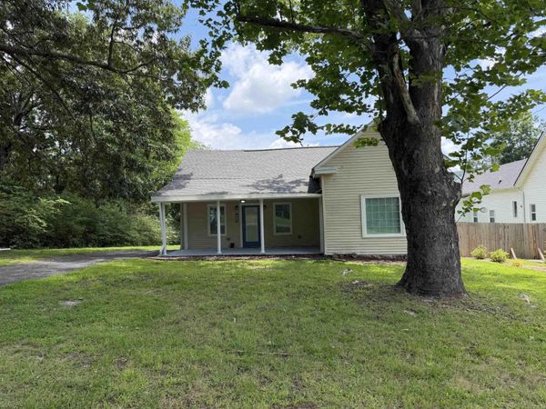 405 N Broadway , Heber Springs, AR 72543
