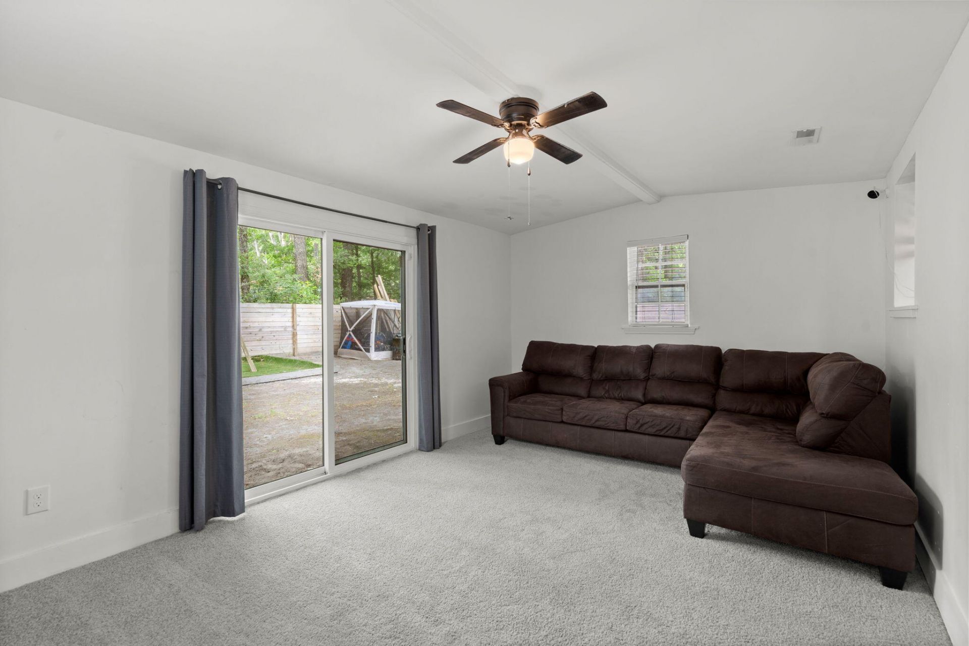 313 Dorchester Manor Boulevard Photo 13