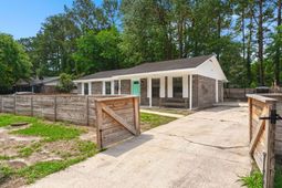 313 Dorchester Manor Boulevard photo 4