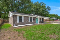 313 Dorchester Manor Boulevard photo 4