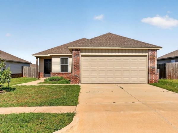 1924 Hannah Lane, Oklahoma City, OK 73127