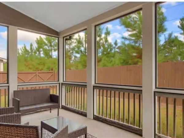 1563 Dover Creek Lane , Lawrenceville, GA 30045