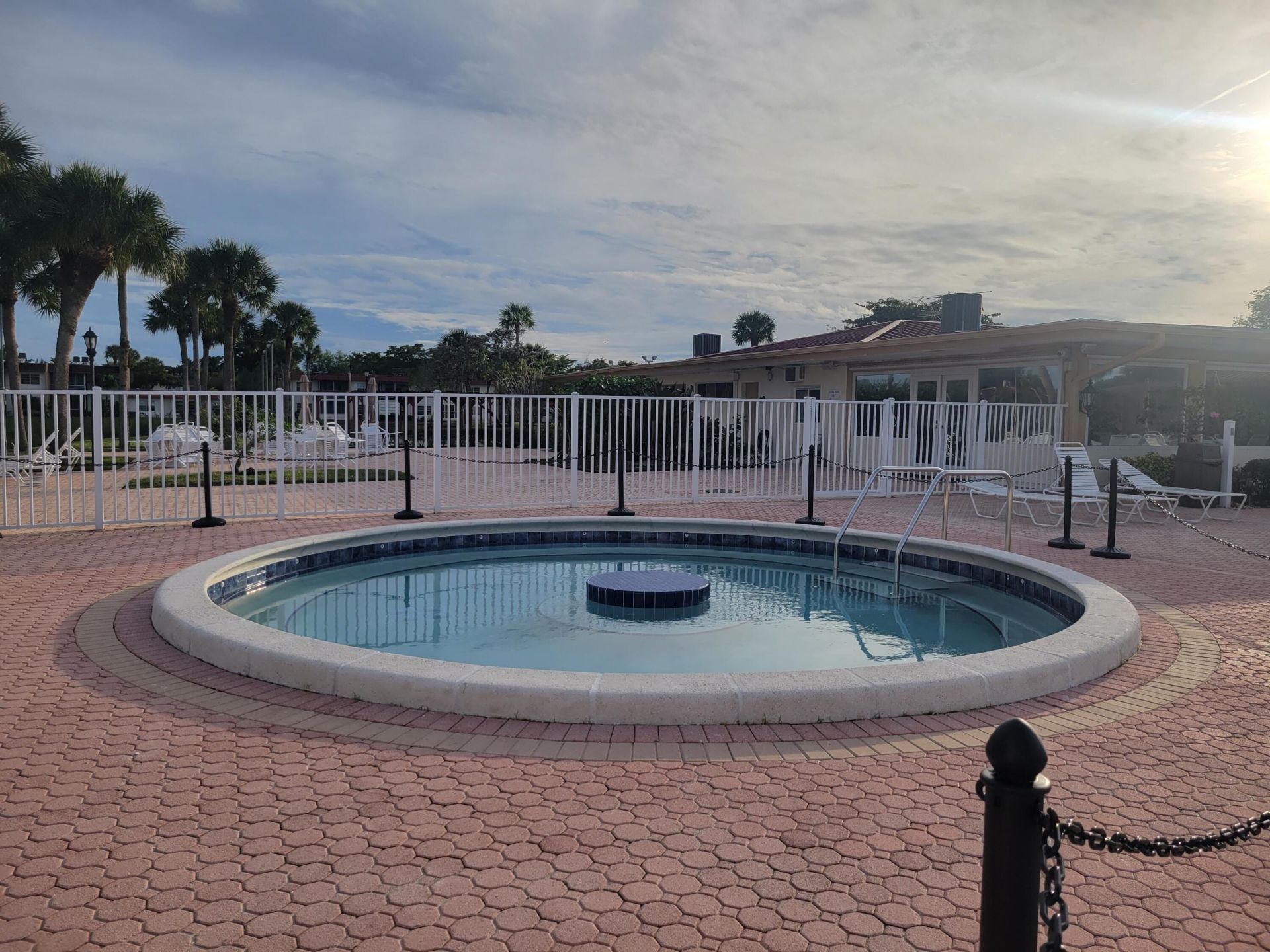 356 Lake Dora Drive, West Palm Beach, FL 33411 Photo