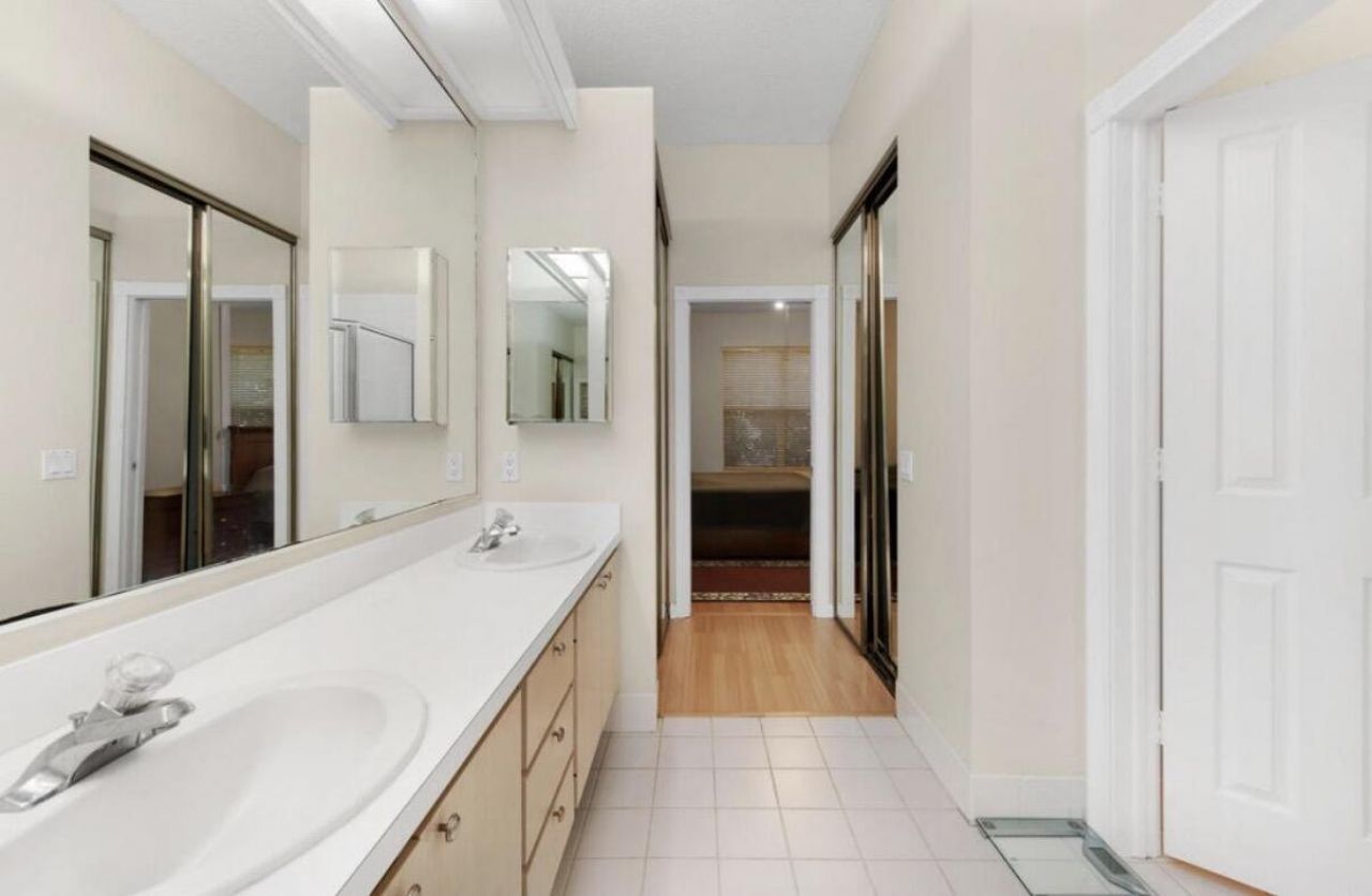 1092 Bedford Avenue, Palm Beach Gardens, FL 33403 Photo