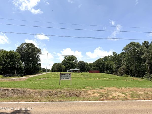 201 Mississippi 305, Olive Branch, MS 38654