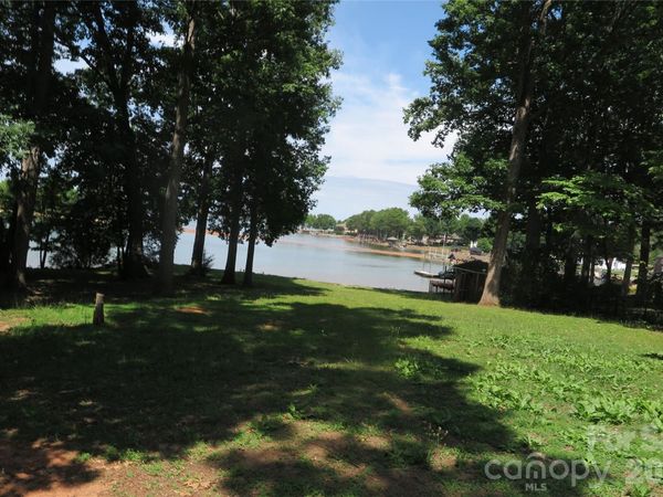 2844 Morris Lane, Denver, NC 28037