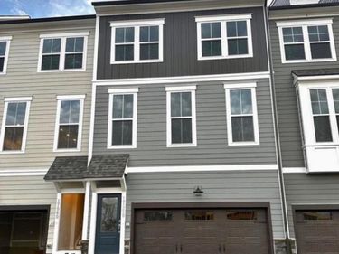 17958 WOODS OVERLOOK DRIVE , DUMFRIES, VA 22026
