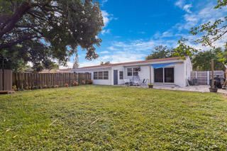 512 NE 12th Avenue, Pompano Beach, FL 33060 Photo