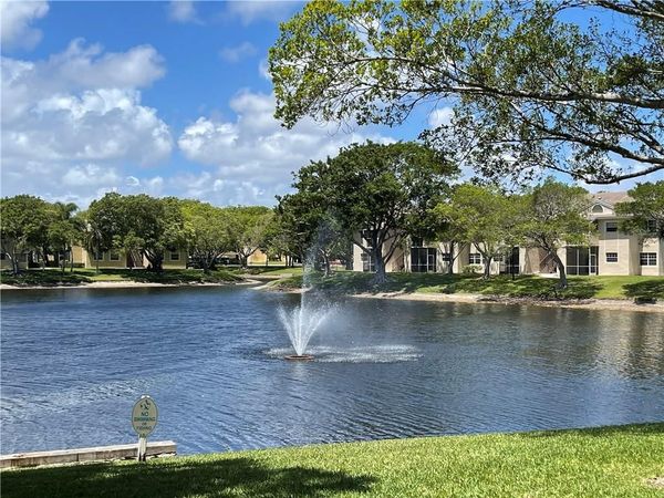 640 Cypress Club Way, Unit J12, Deerfield Beach, FL 33064